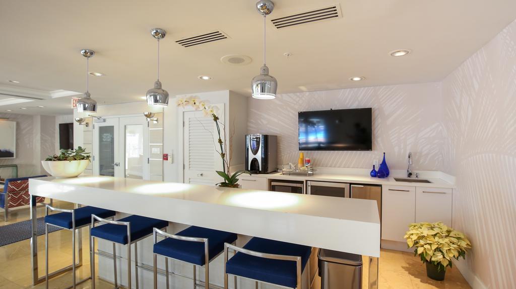 Pelicanstay In Coral Gables Miami Экстерьер фото