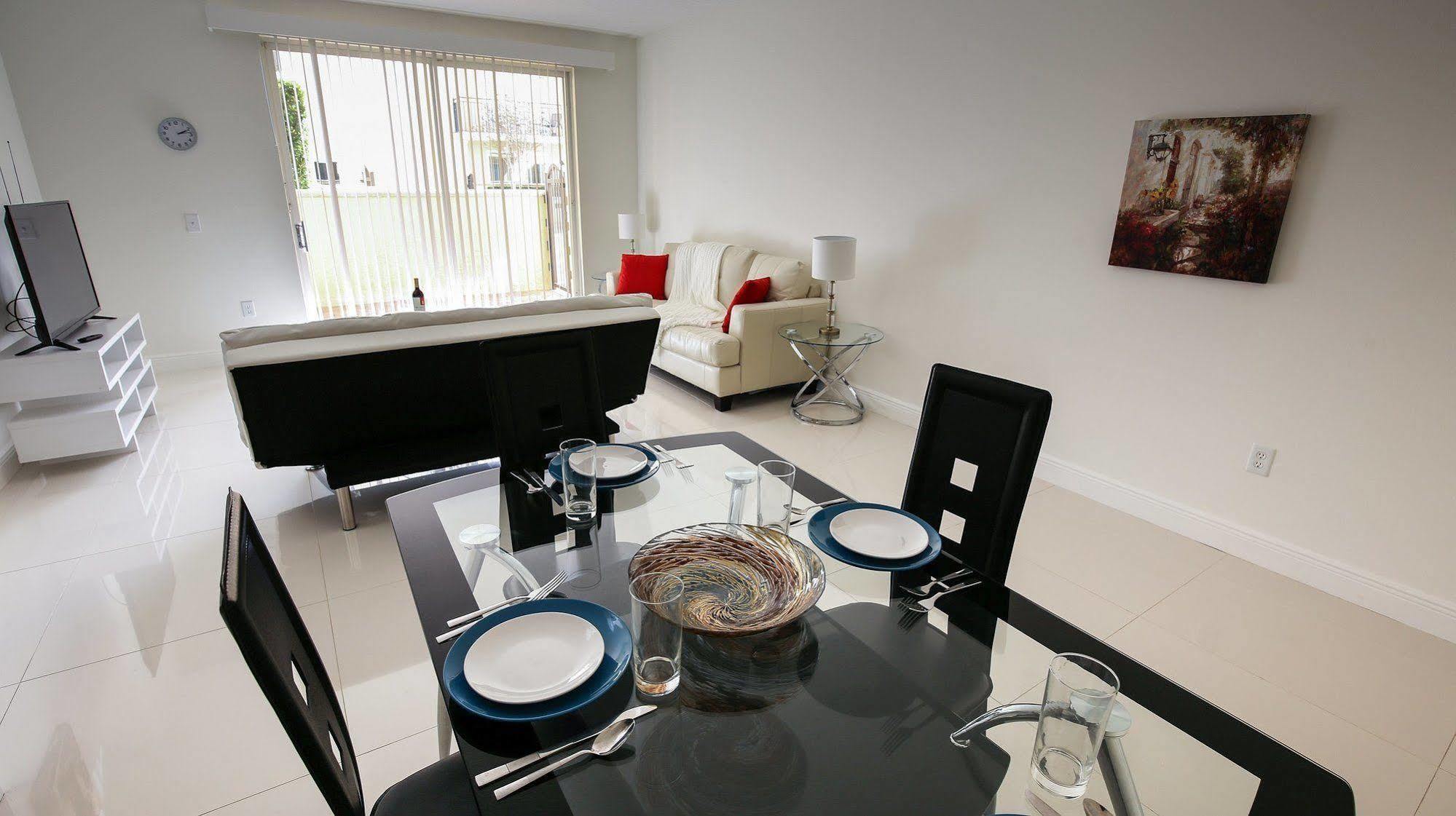 Pelicanstay In Coral Gables Miami Экстерьер фото