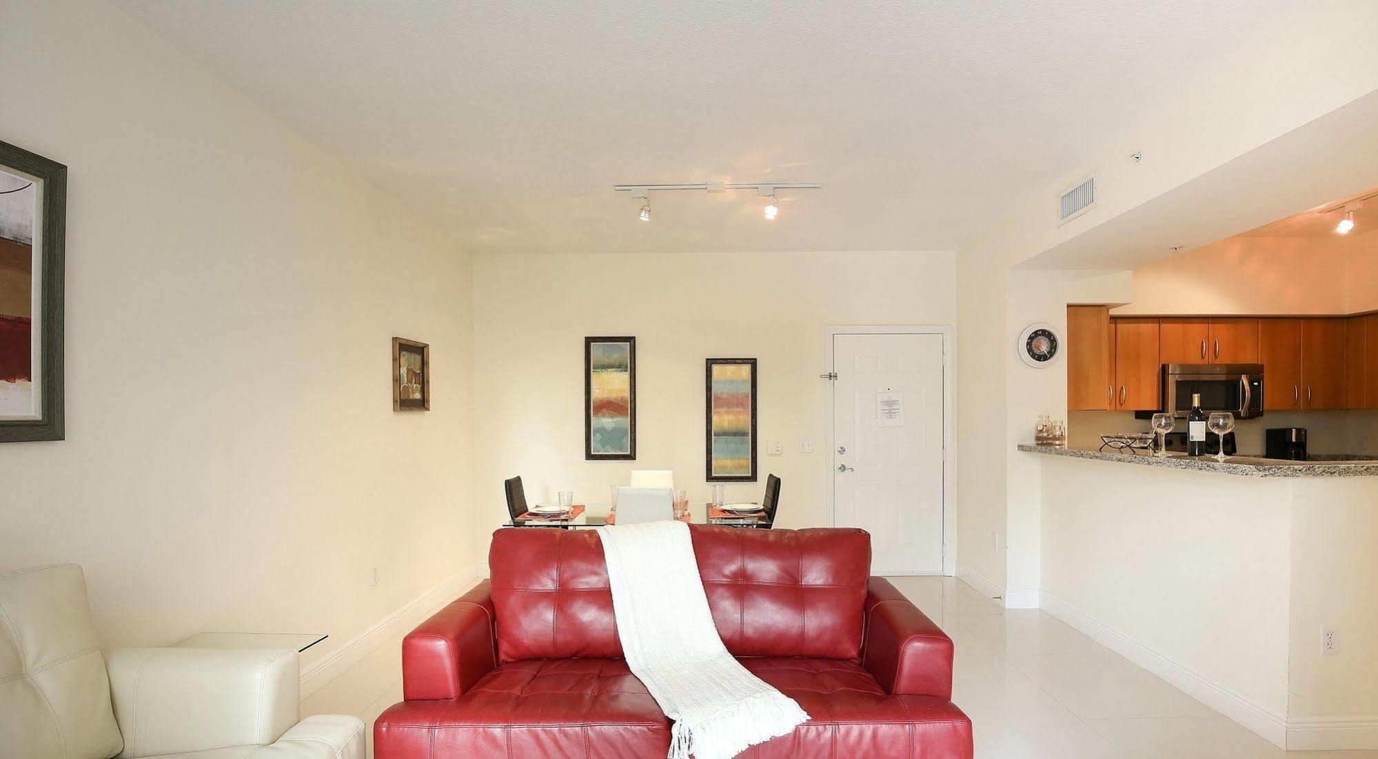 Pelicanstay In Coral Gables Miami Экстерьер фото