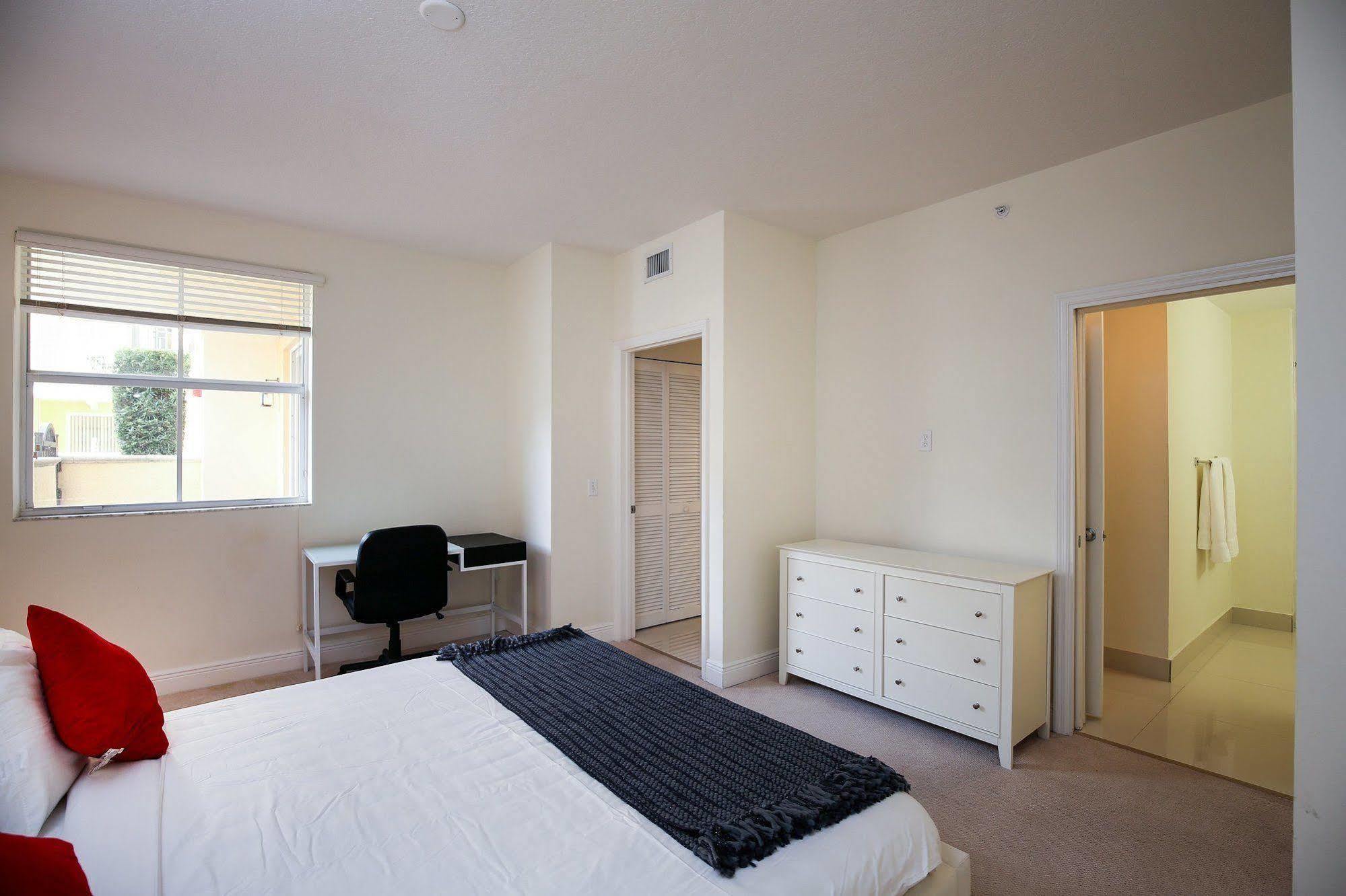 Pelicanstay In Coral Gables Miami Экстерьер фото